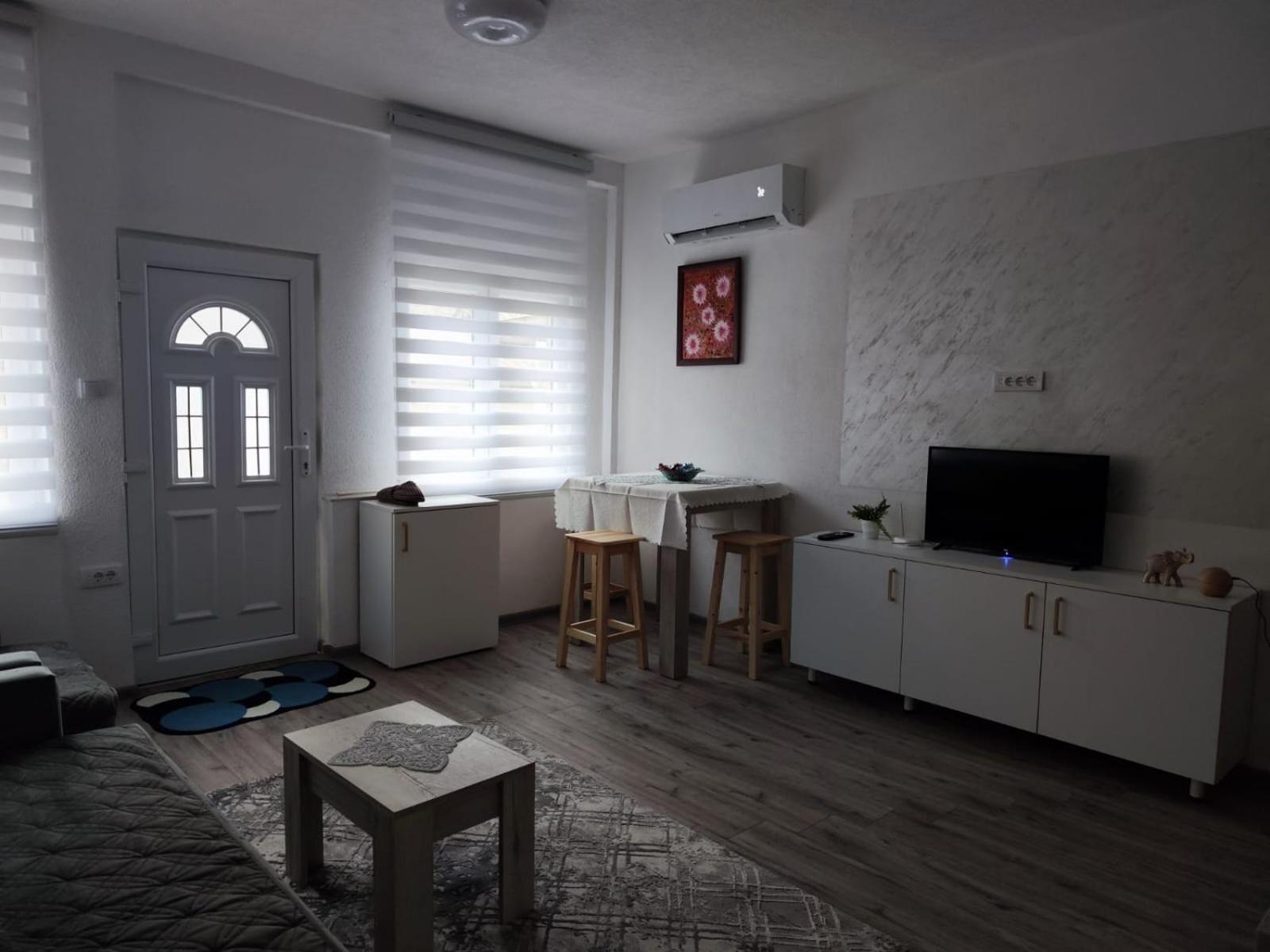 Apartment Valterova *